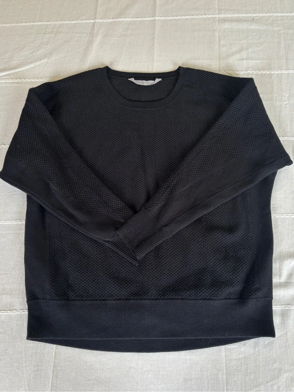 Athleta Merino Wool Blend Black Textured Sweater Women’s Large Crewneck Pullover